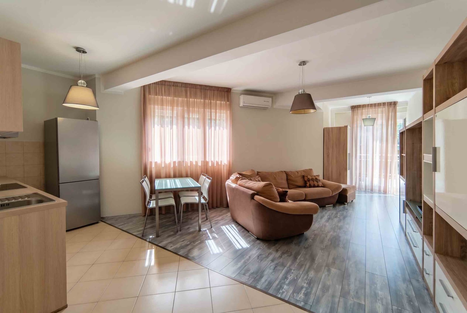 Продаж - Квартира Budva, Bečići