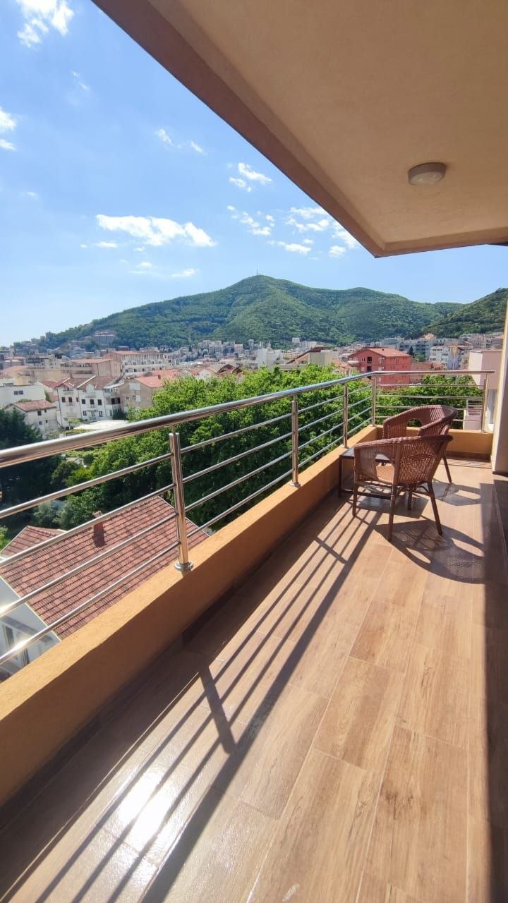 Satılık - Daire Budva, Maine