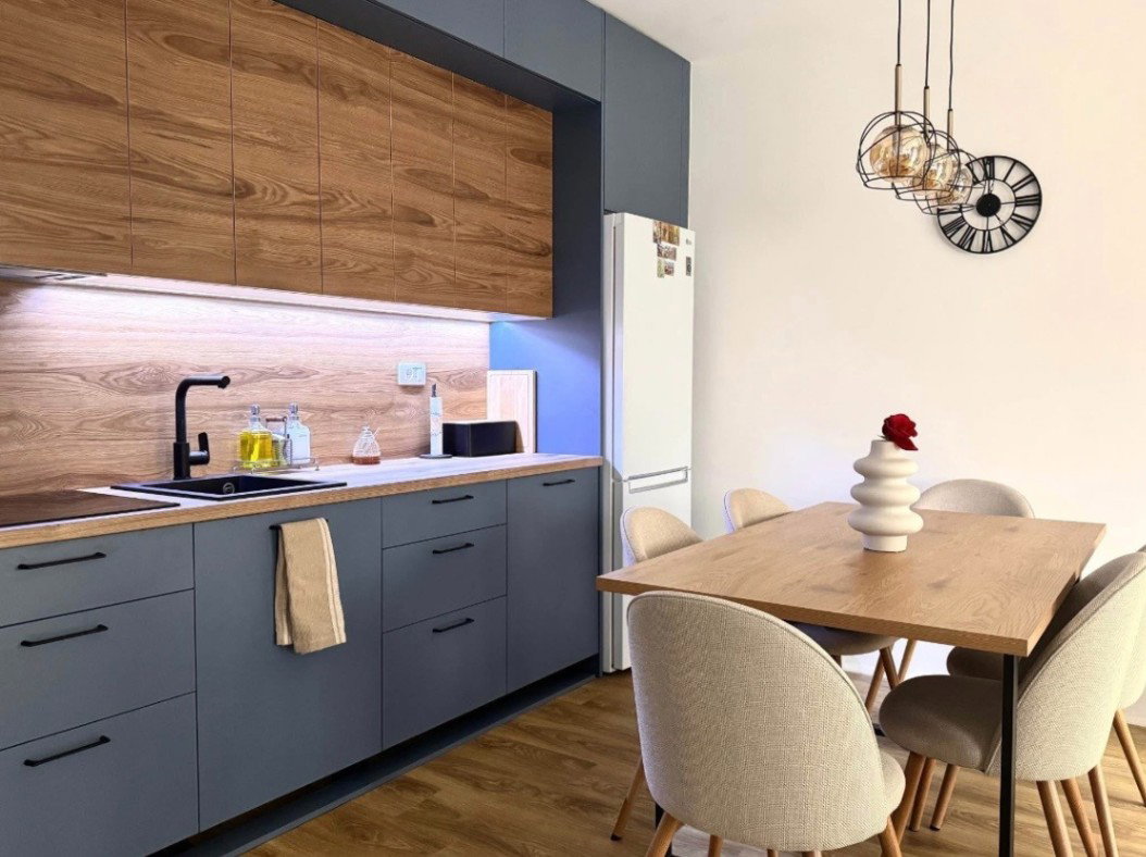 Продажа - Квартира Cetinje, Gruda