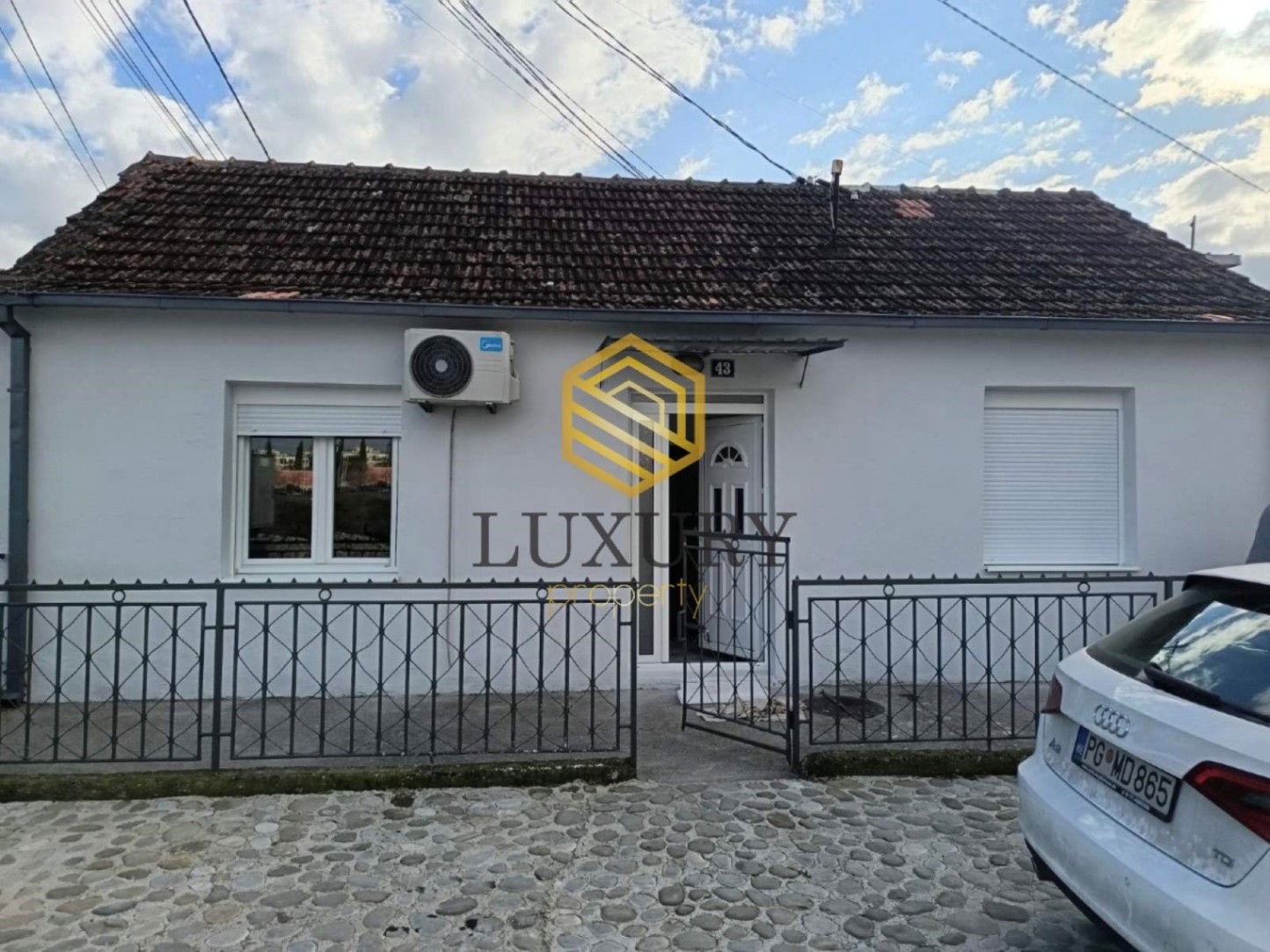 Izdavanje - Kuća Podgorica, Stara Varoš