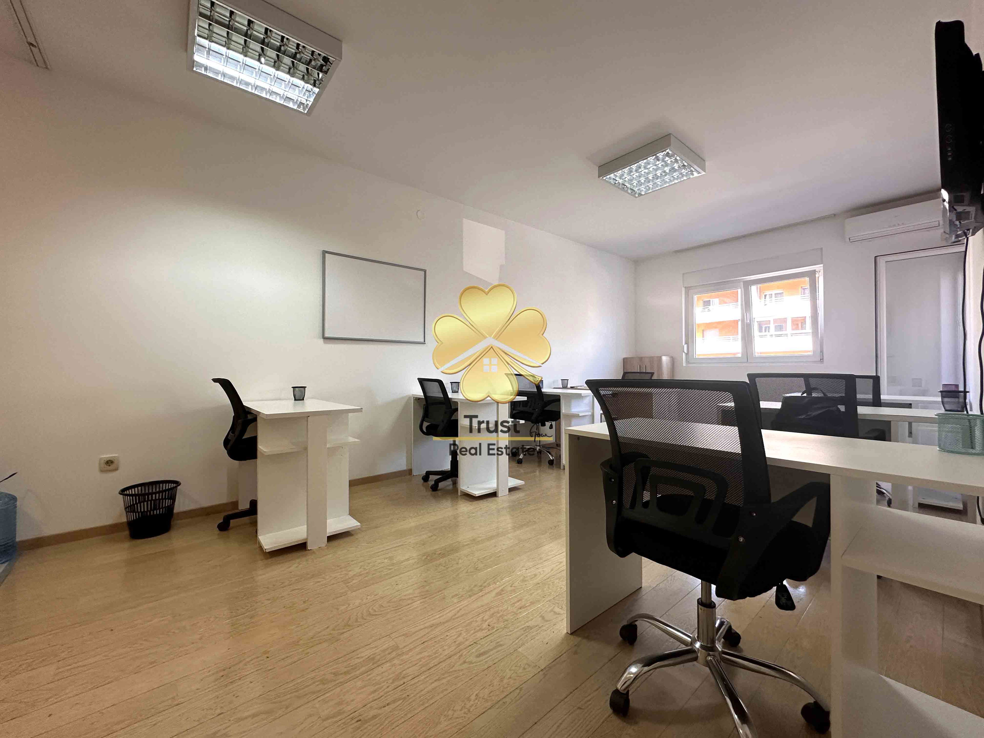 Rent - Office space Podgorica, City Kvart