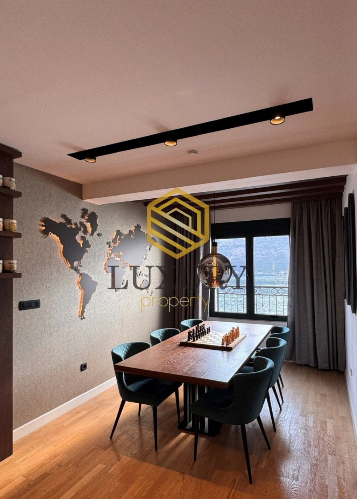 Продажа - Квартира Kotor, Dobrota