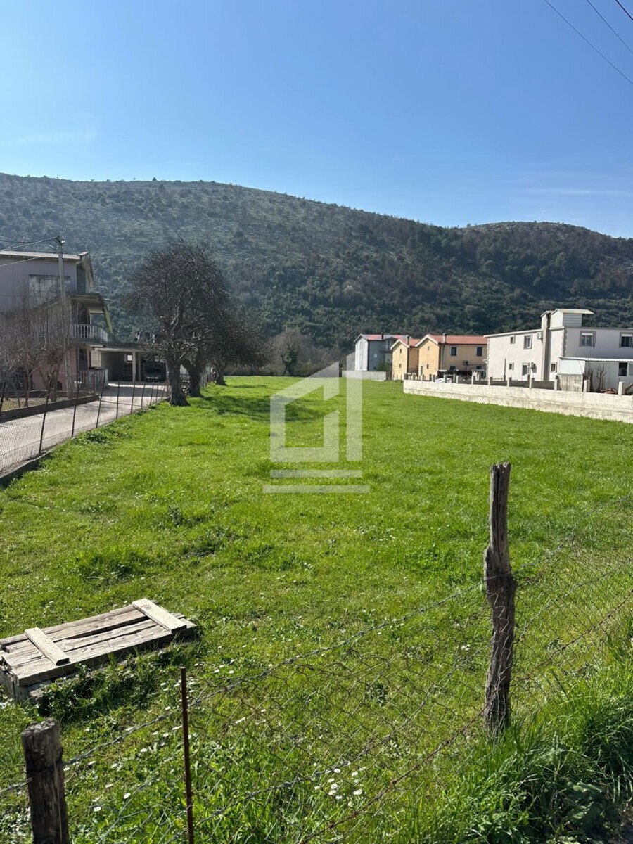 Sale - Land Bar, Zaljevo