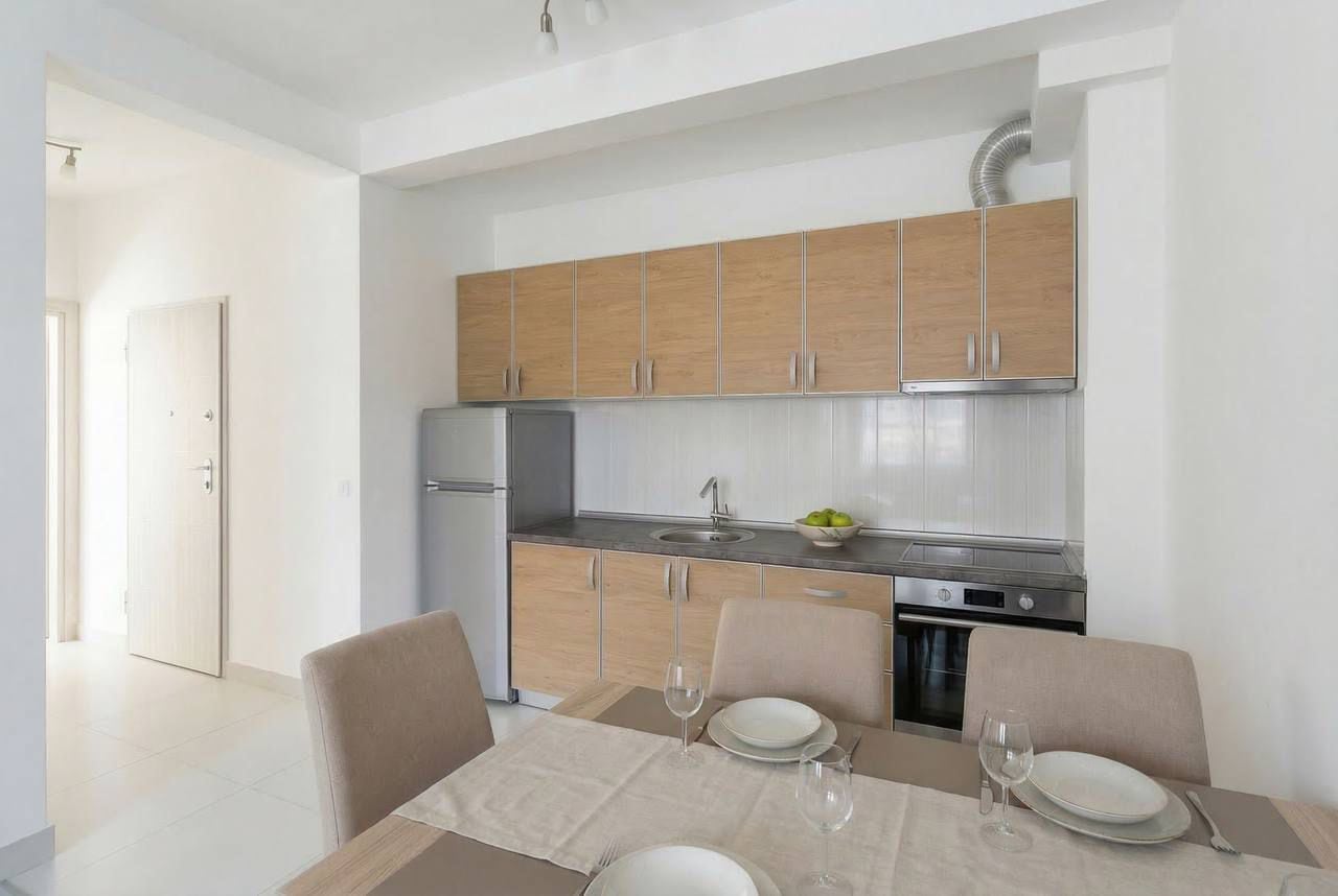 Продажа - Квартира Budva, Bečići