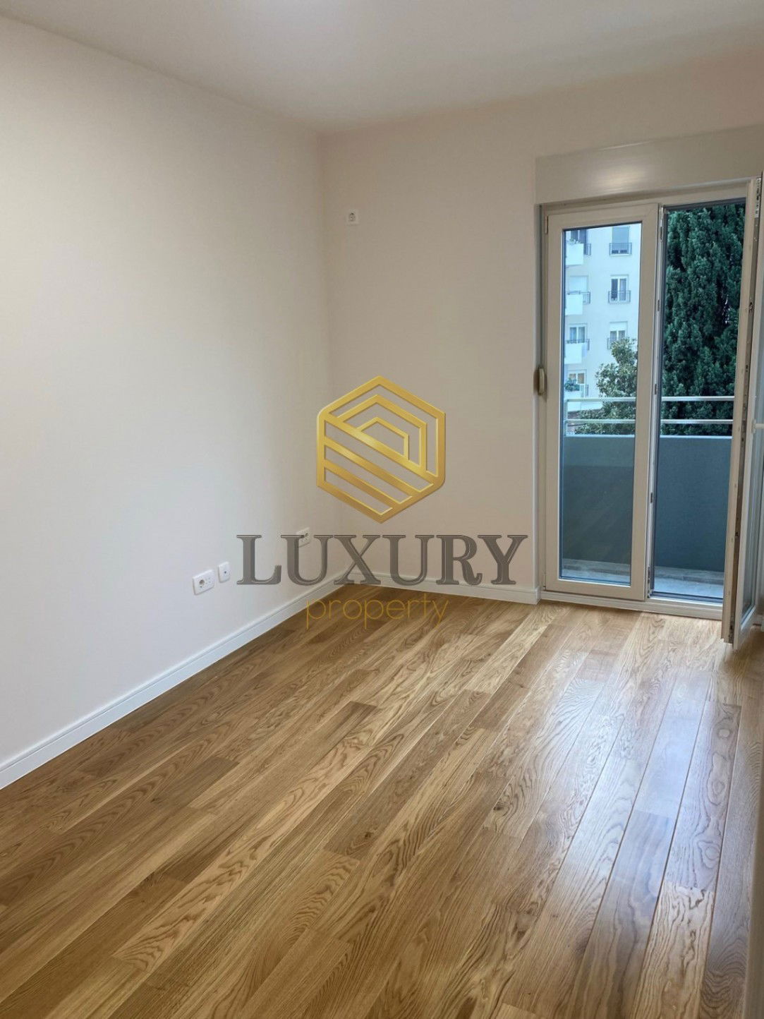 Оренда - Квартира Podgorica, Central Point