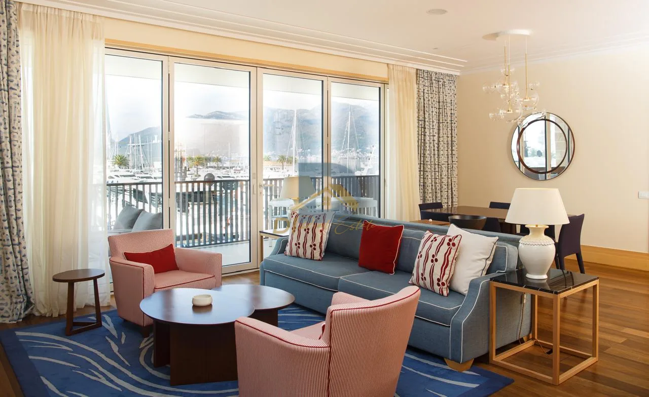 Satılık - Daire Tivat, Porto Montenegro