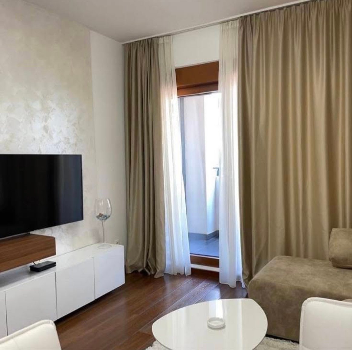 Izdavanje - Stan Podgorica, Master Kvart