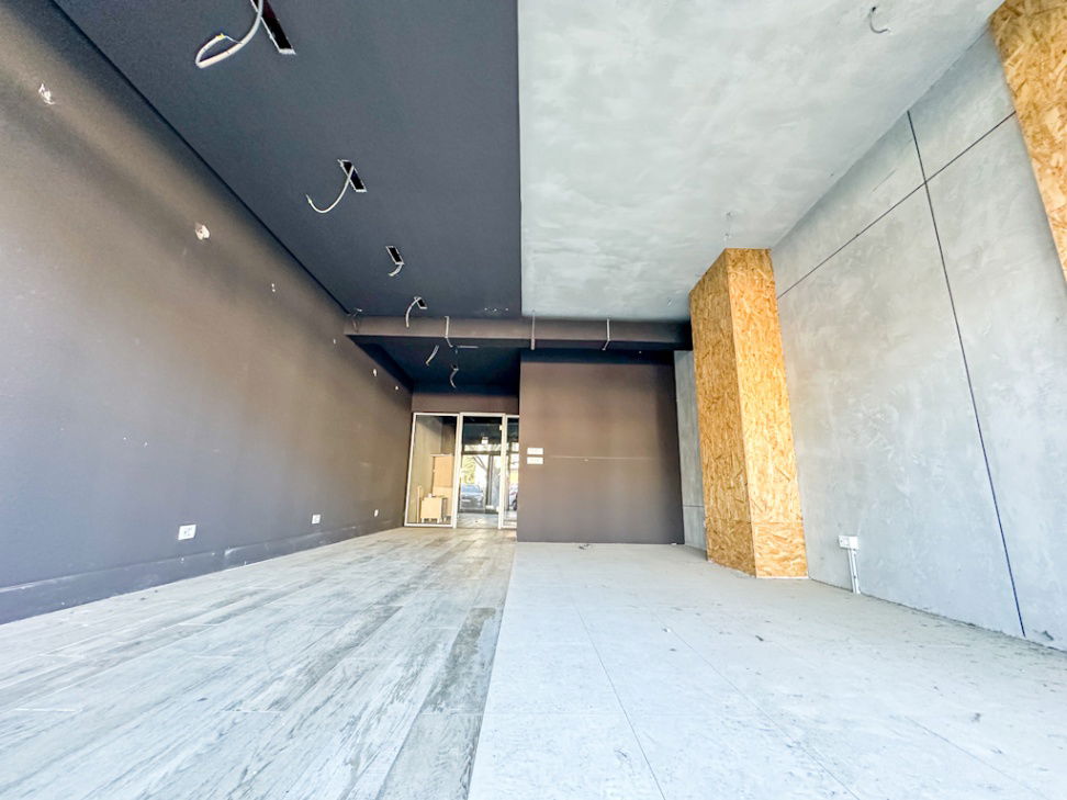 Продаж - Офісне приміщення Podgorica, Preko Morače