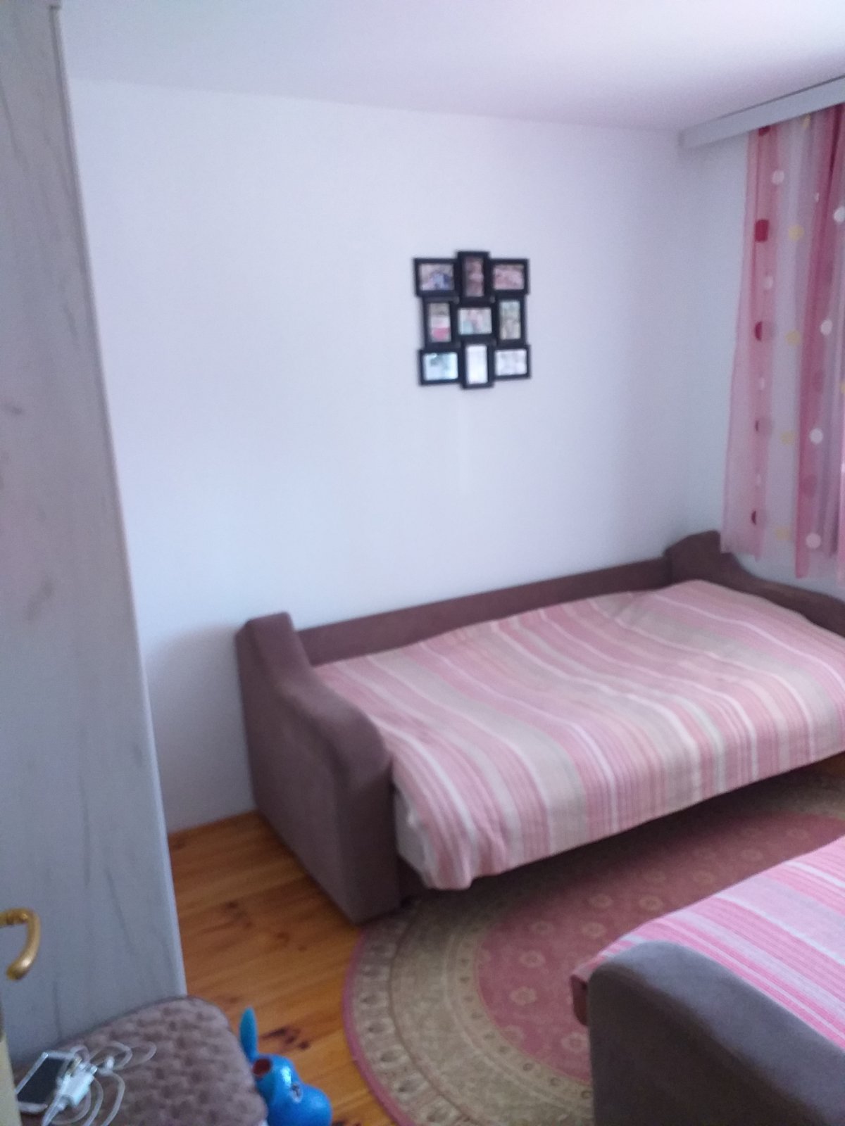 3d2a4147-7427-4230-b797-99fd51a41d70.jpg