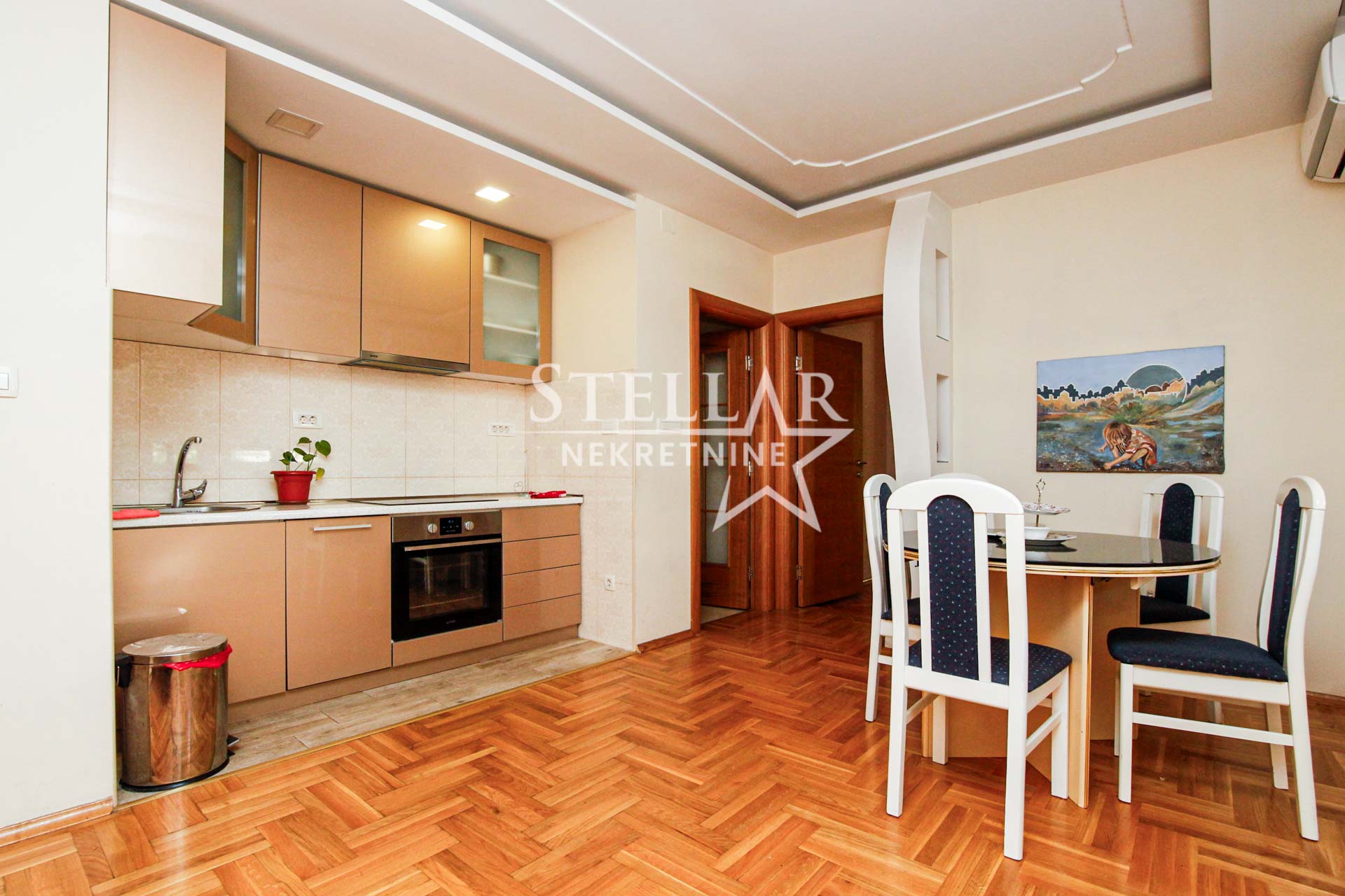 Rent - Apartment Podgorica, Centar