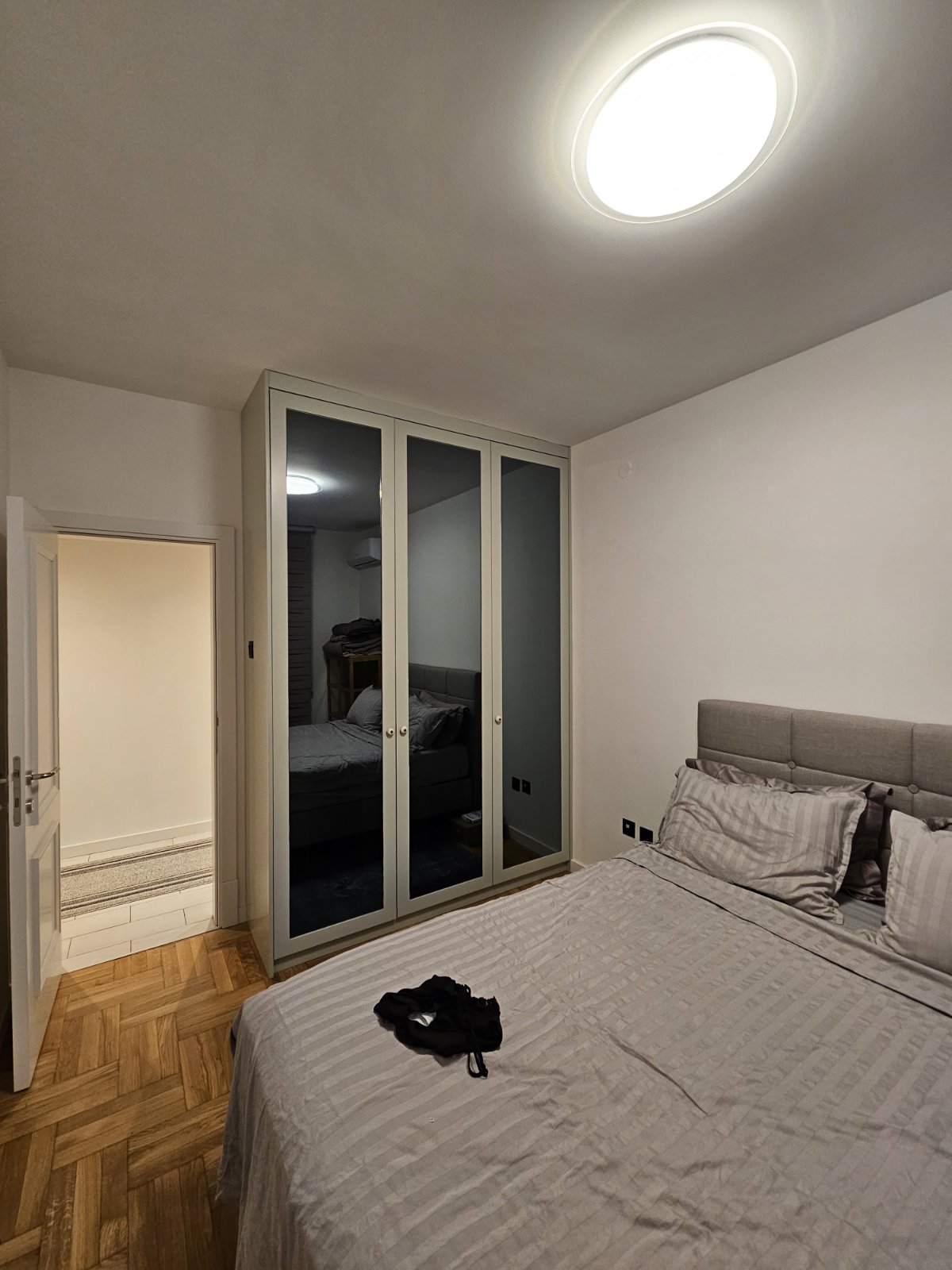 3d6db587-fd35-4366-8c4f-1410f0cff3c4.jpg