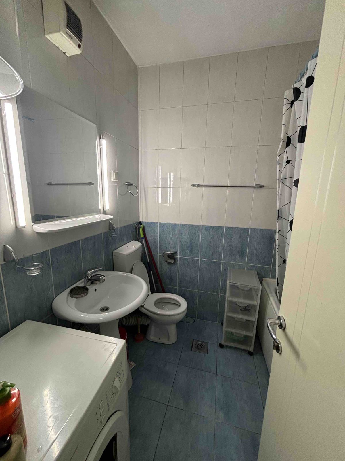 3d7cf023-c3f1-4ec1-8534-9e13bd77561e.jpg