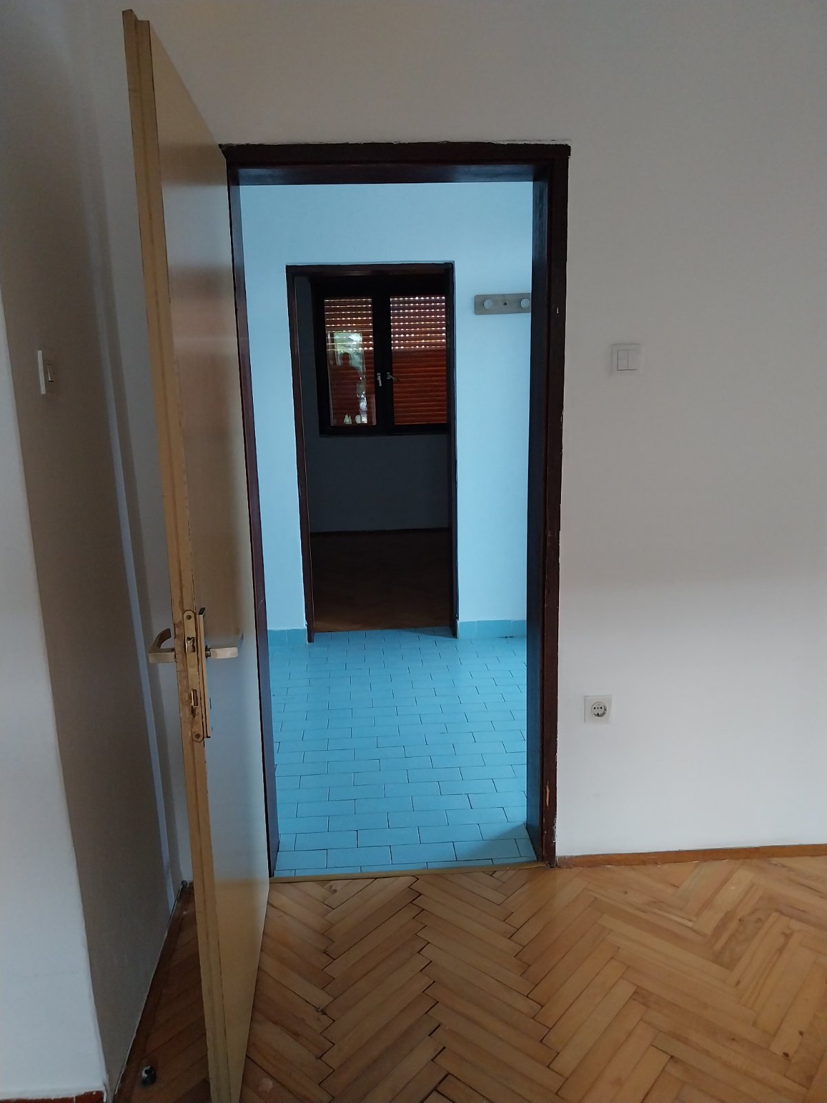 3d7fa716-c222-47fd-a15e-23ae62b670c4.jpg