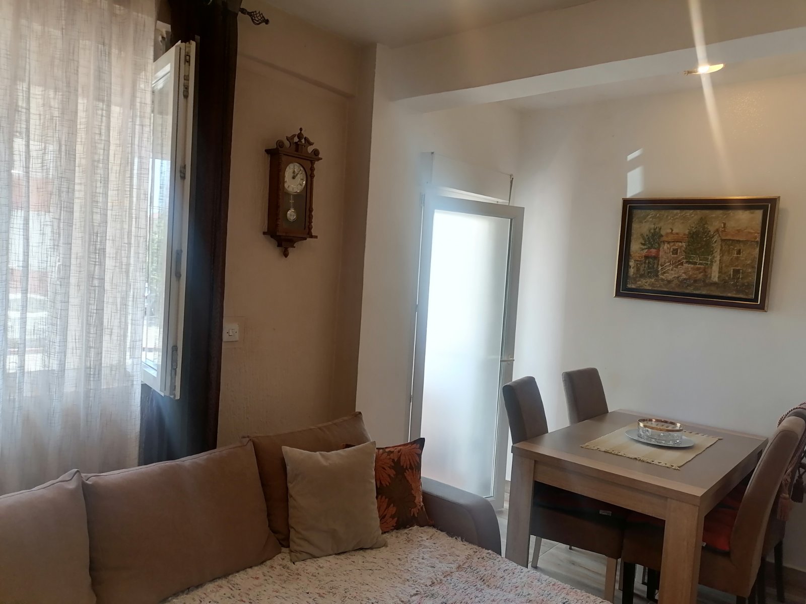 3da39604-4059-43d1-91c9-308ebac78bd8.jpg