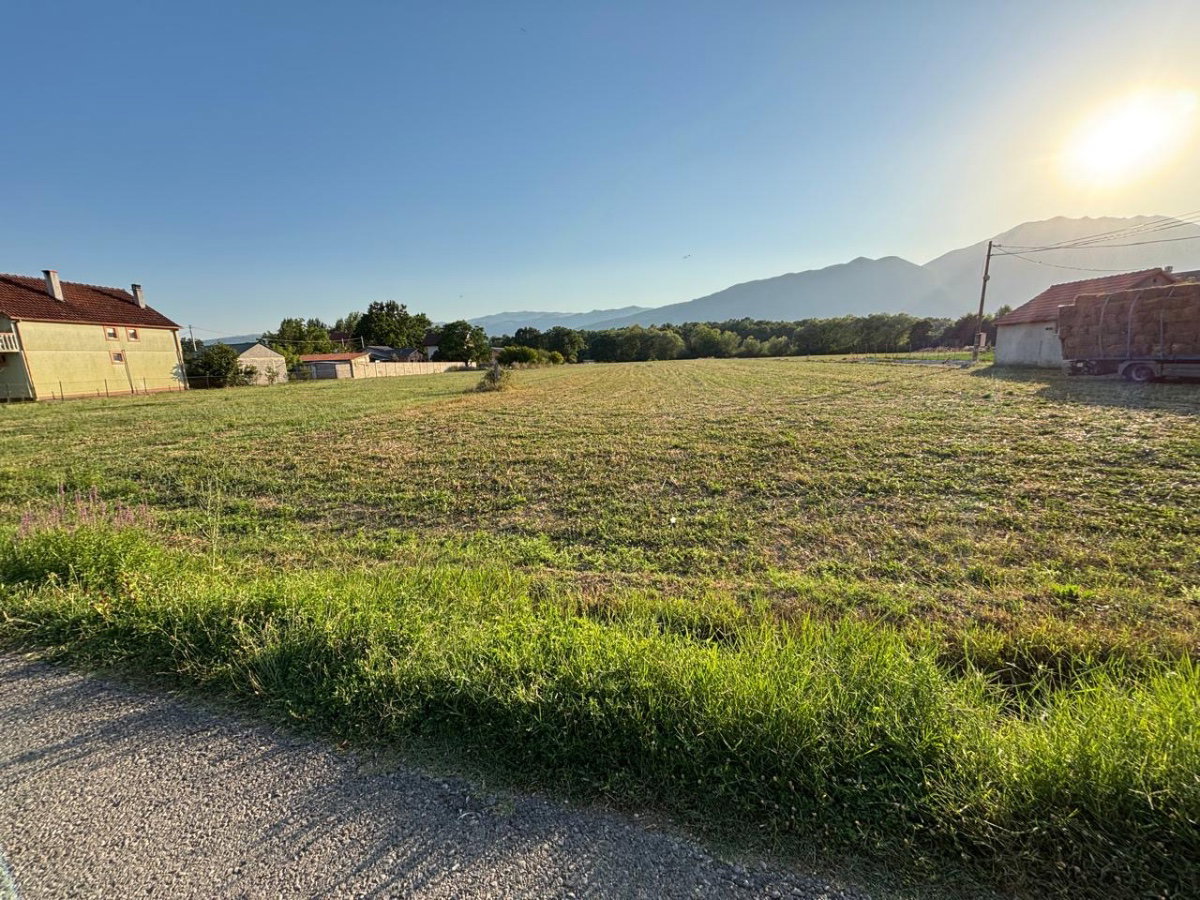 Продаж - Земля Danilovgrad, Jastreb