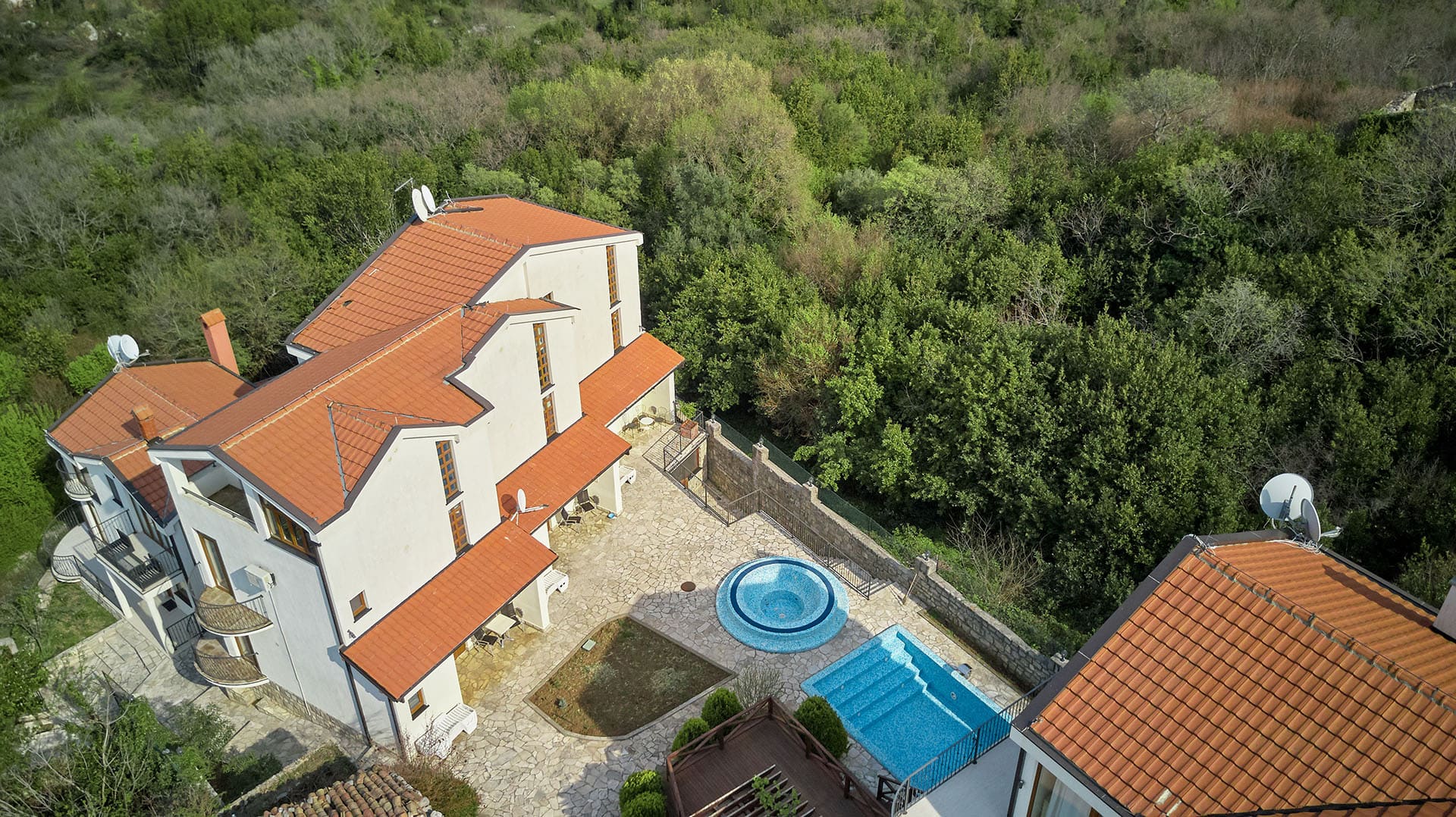 Satış - Ev Kotor, Bigova