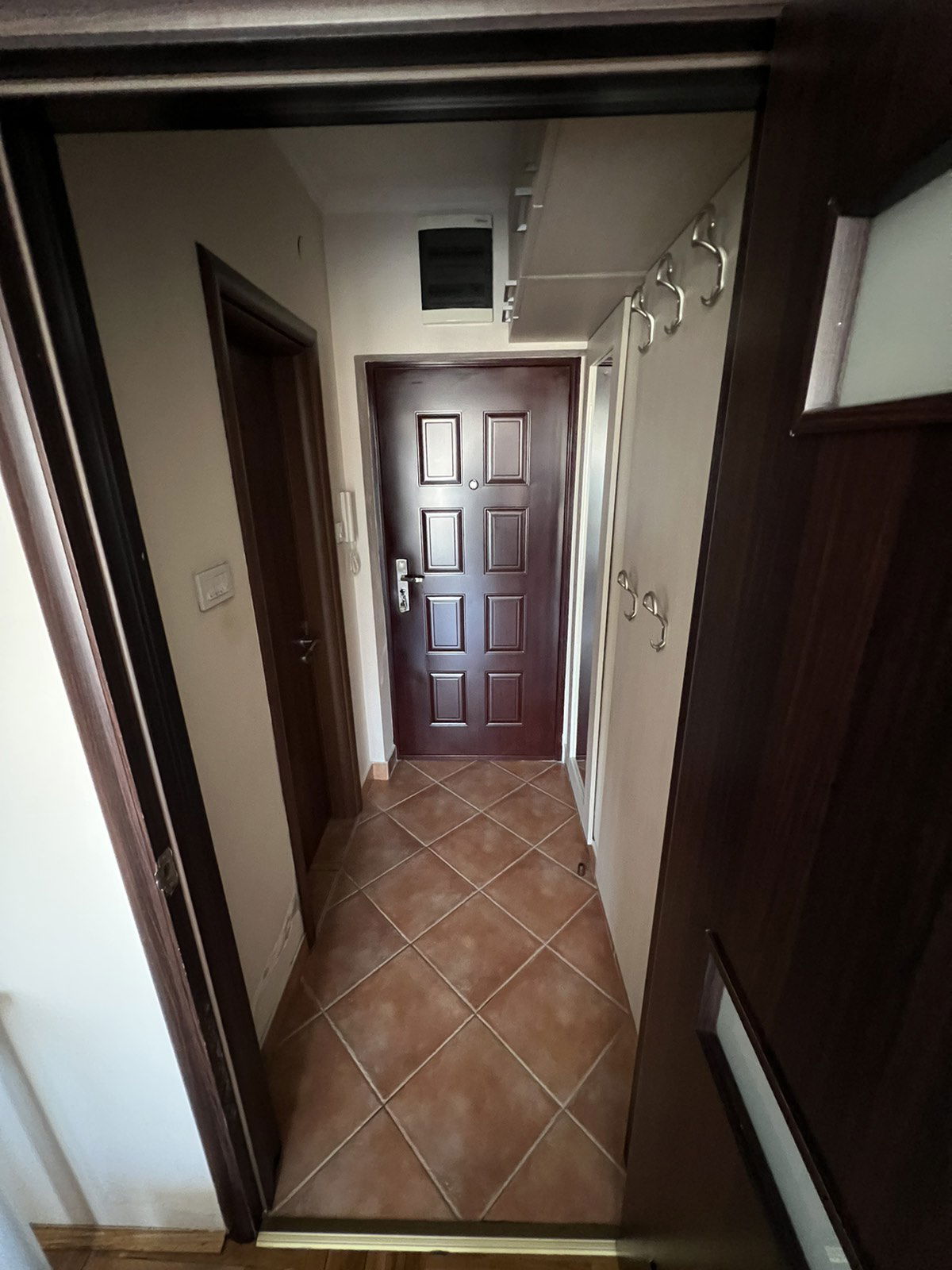 40439c4d-2607-46ba-951a-26dec2e7a0d1.jpg