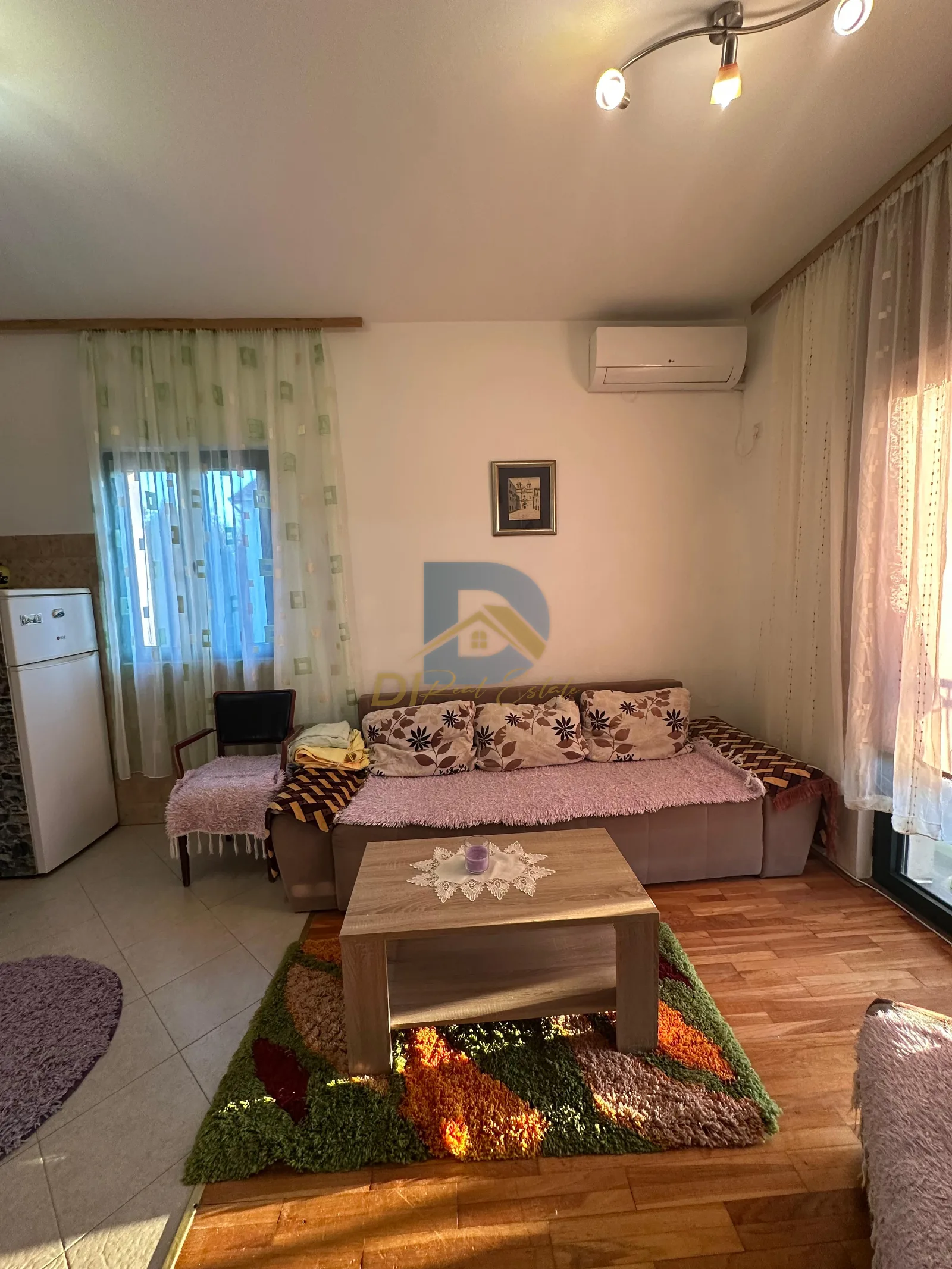 Izdavanje - Stan Tivat, Mažina