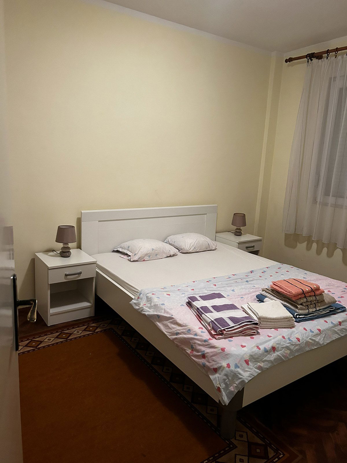 407ffef8-7aa8-42f6-b605-2b88adcbf25d.jpg