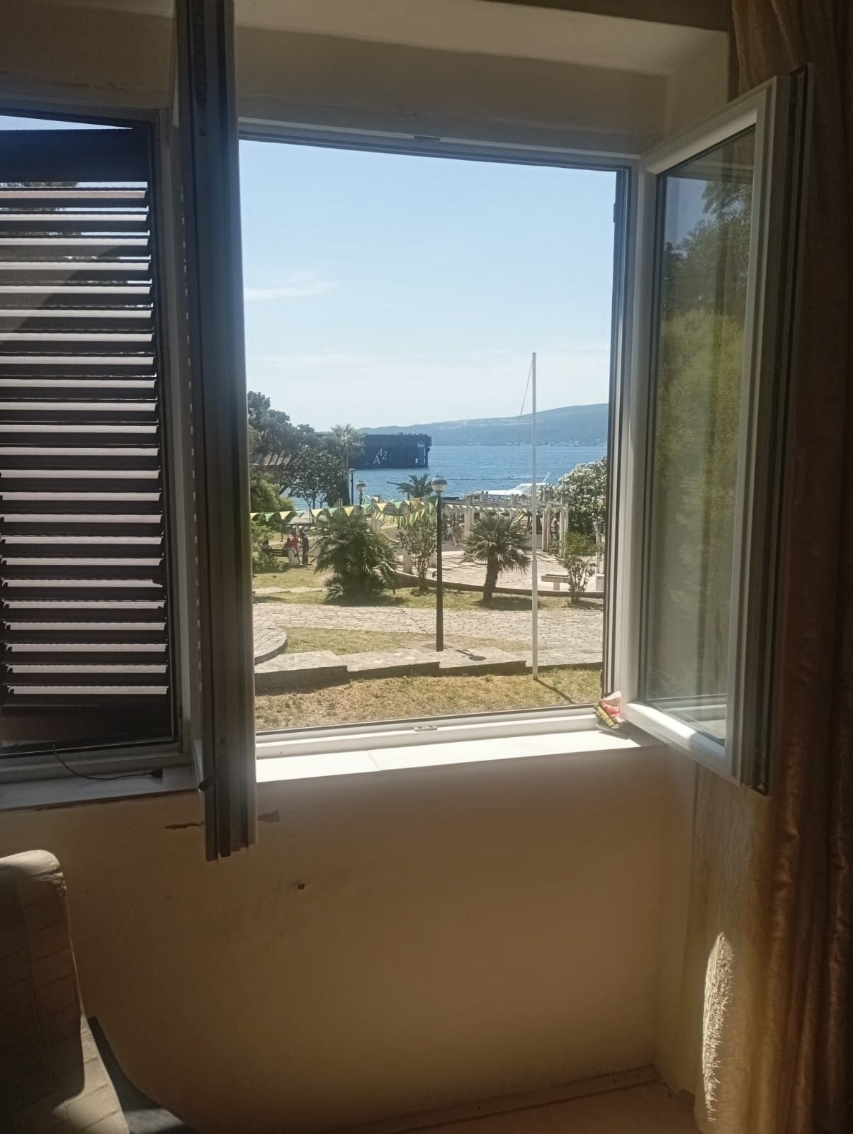Продажа - Квартира Herceg Novi, Bijela