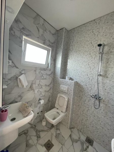 41d9895e-2f4b-4e02-89a3-8505eb6cc4a2.jpg