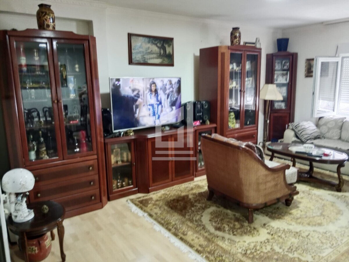 Продажа - Квартира Podgorica, Centar