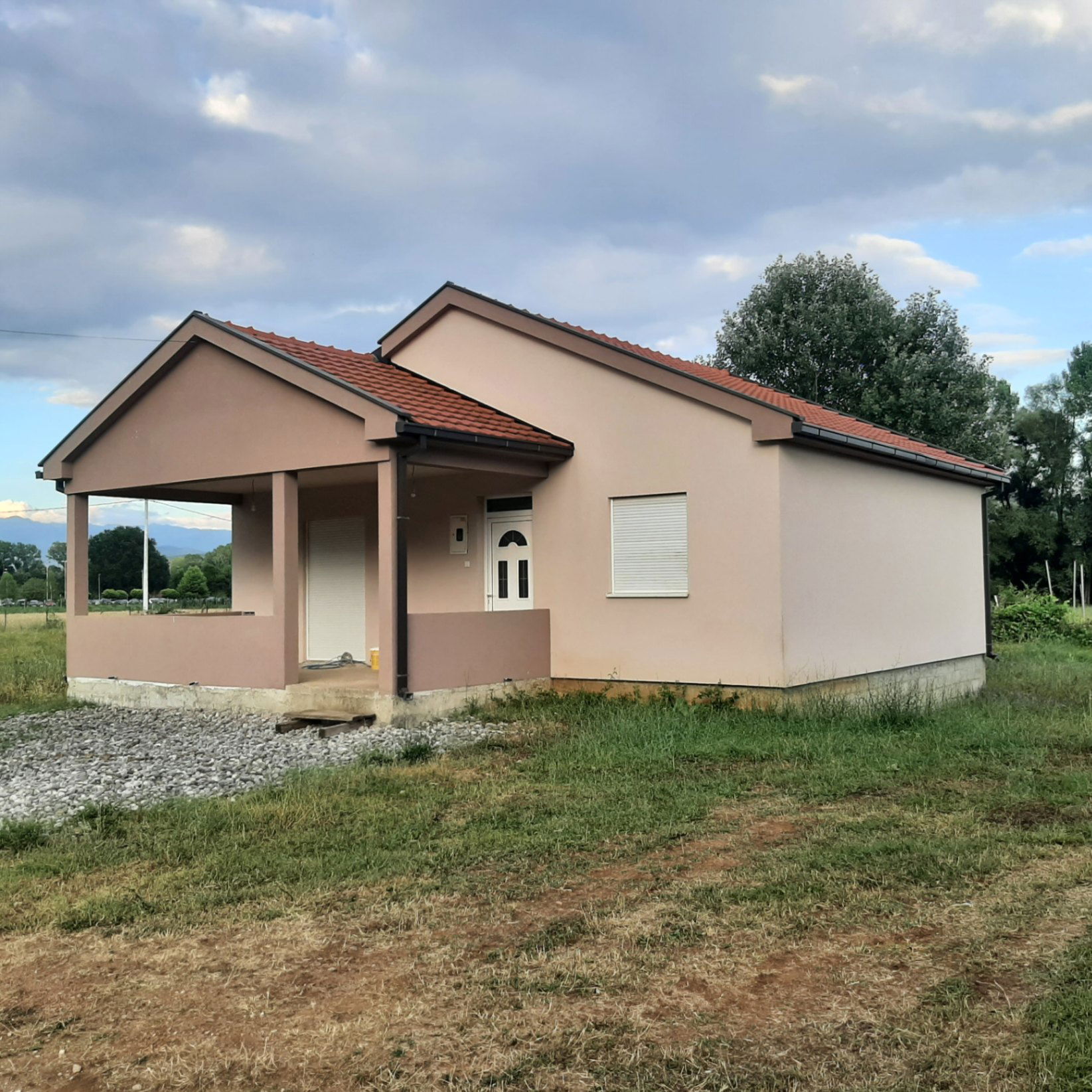 Sale - House Podgorica, Podgorica