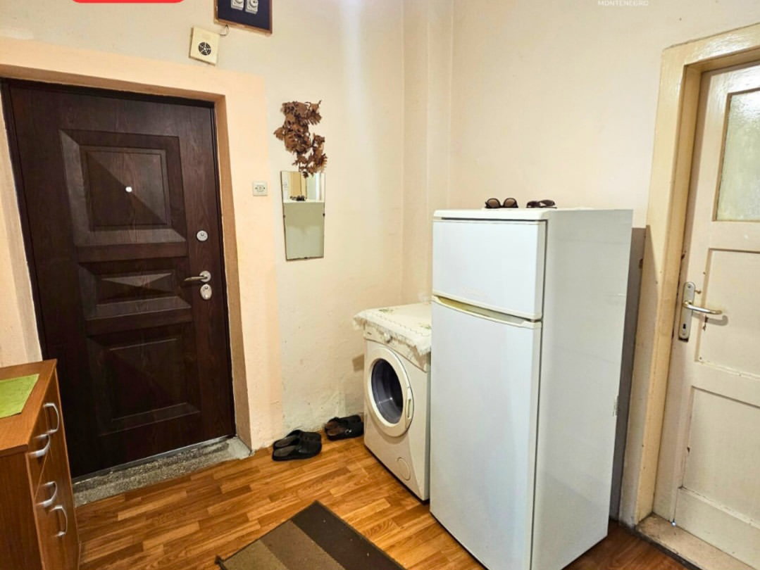 435fef3d-06a5-4fc0-ba9e-bf9742a4b881.jpg