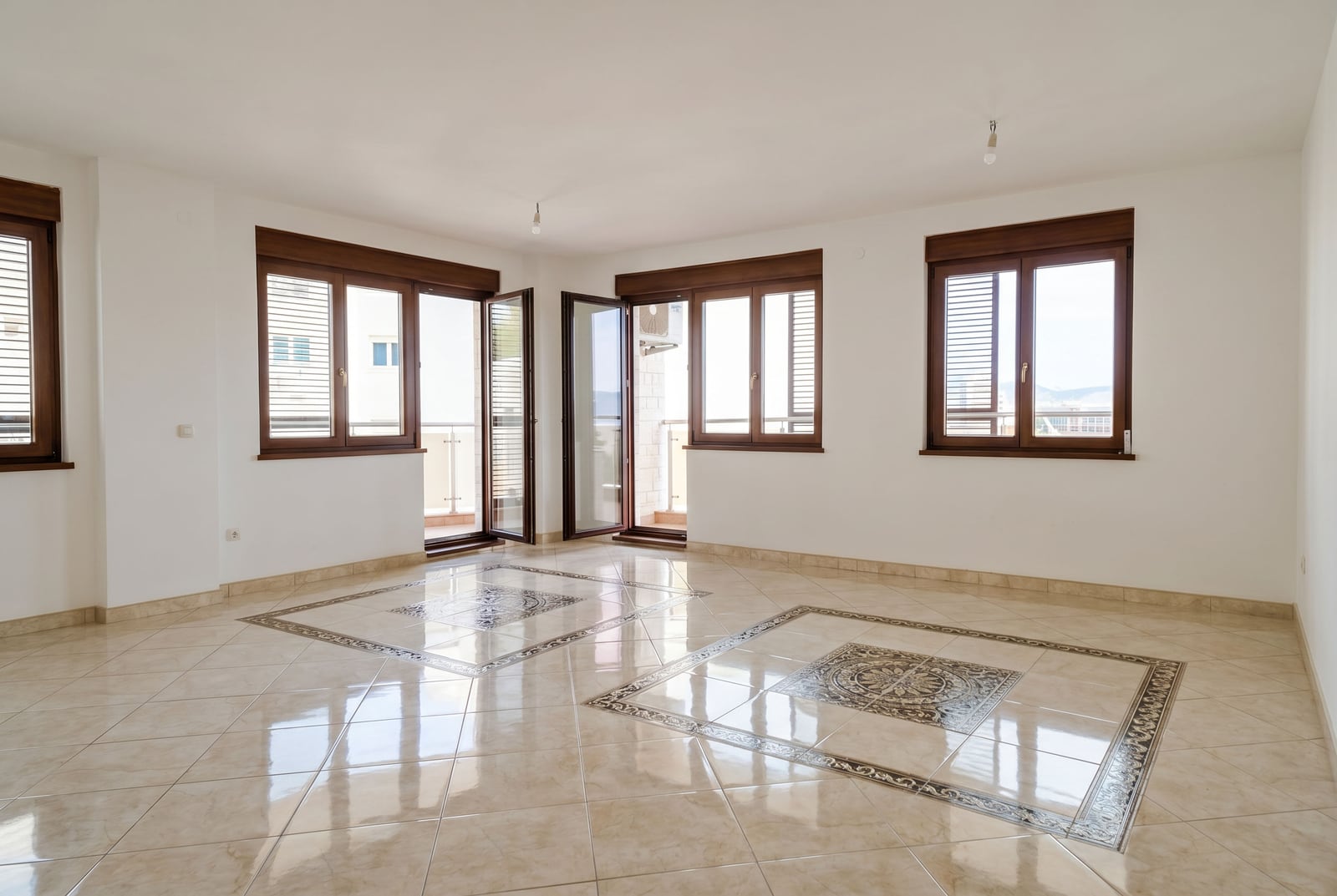 Sale - Apartment Budva, Bečići