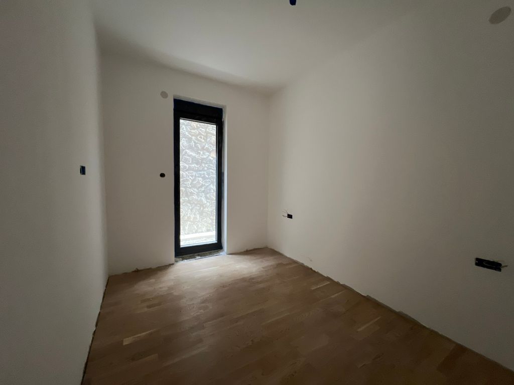 Slika nekretnine 9