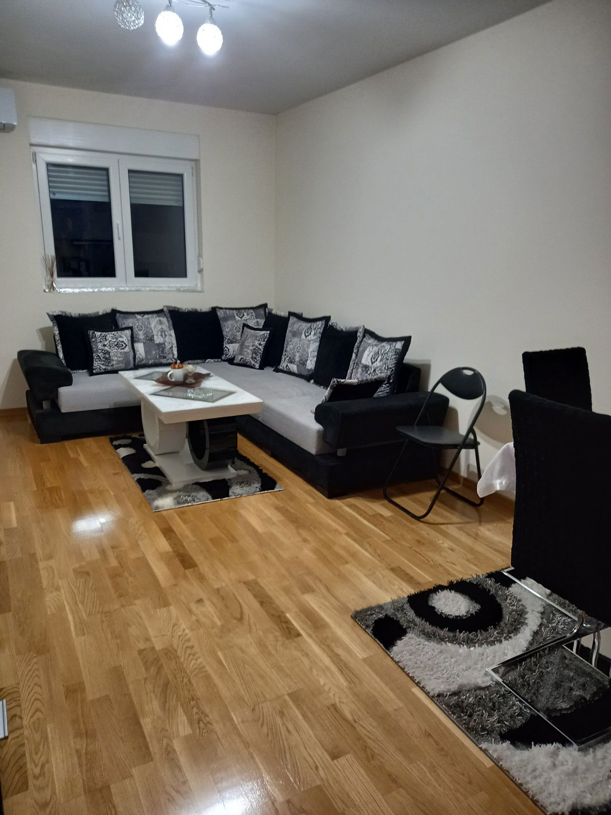 Оренда - Квартира Podgorica, City Kej