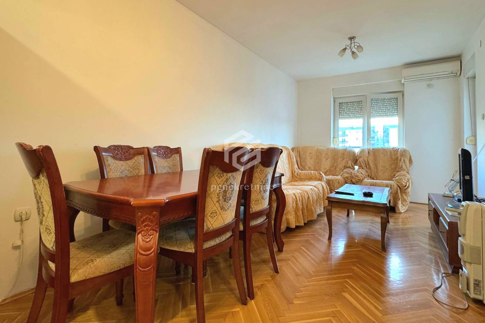 Оренда - Квартира Podgorica, Blok 9