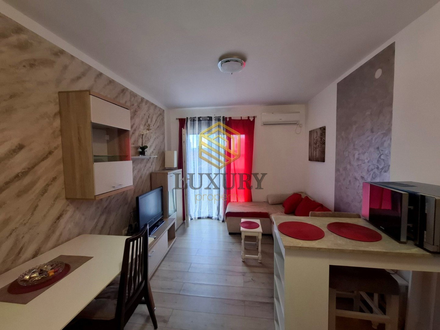 Izdavanje - Stan Podgorica, Dalmatinska ulica