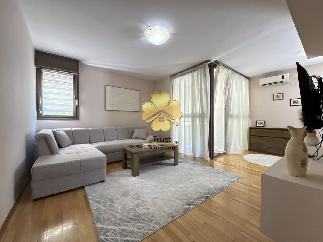 Rent - Apartment Podgorica, Blok 5