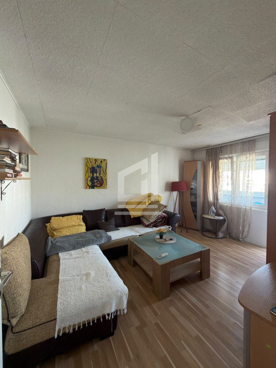 Sale - Apartment Podgorica, Preko Morače