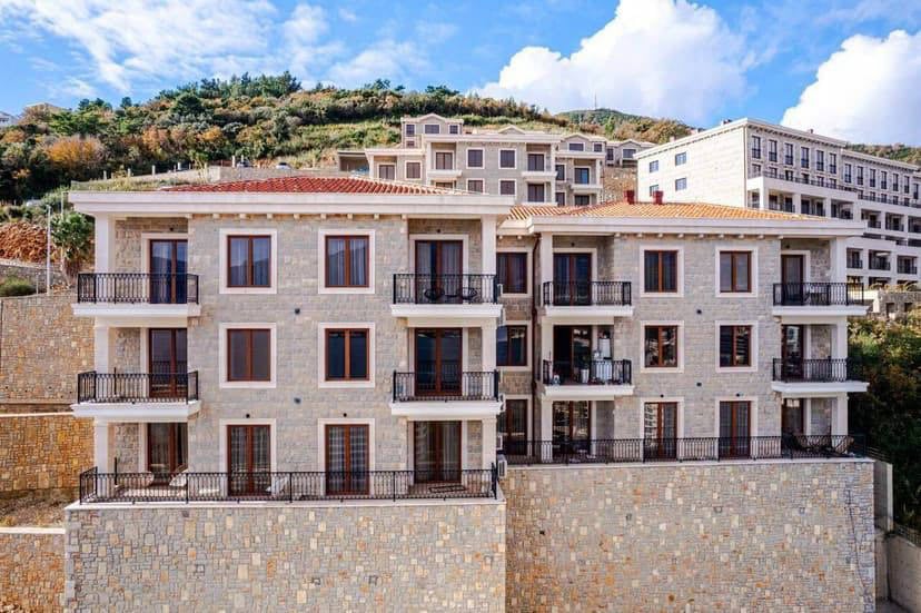 Sale - Apartment Budva, Bečići