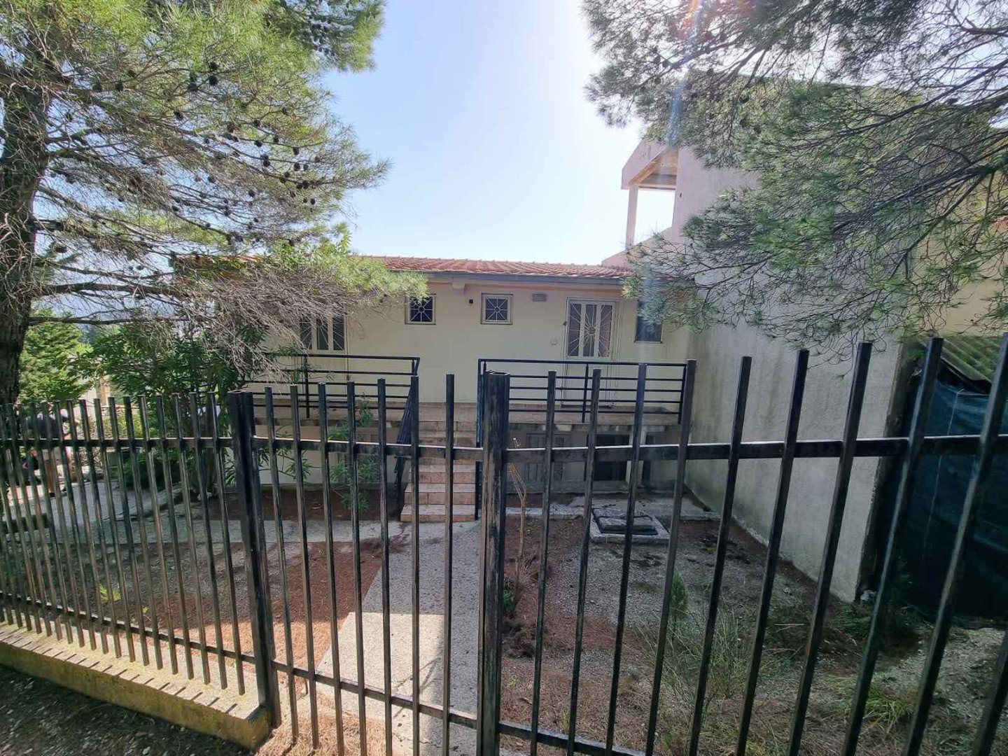 Prodaja - Kuća Bar, Sutomore