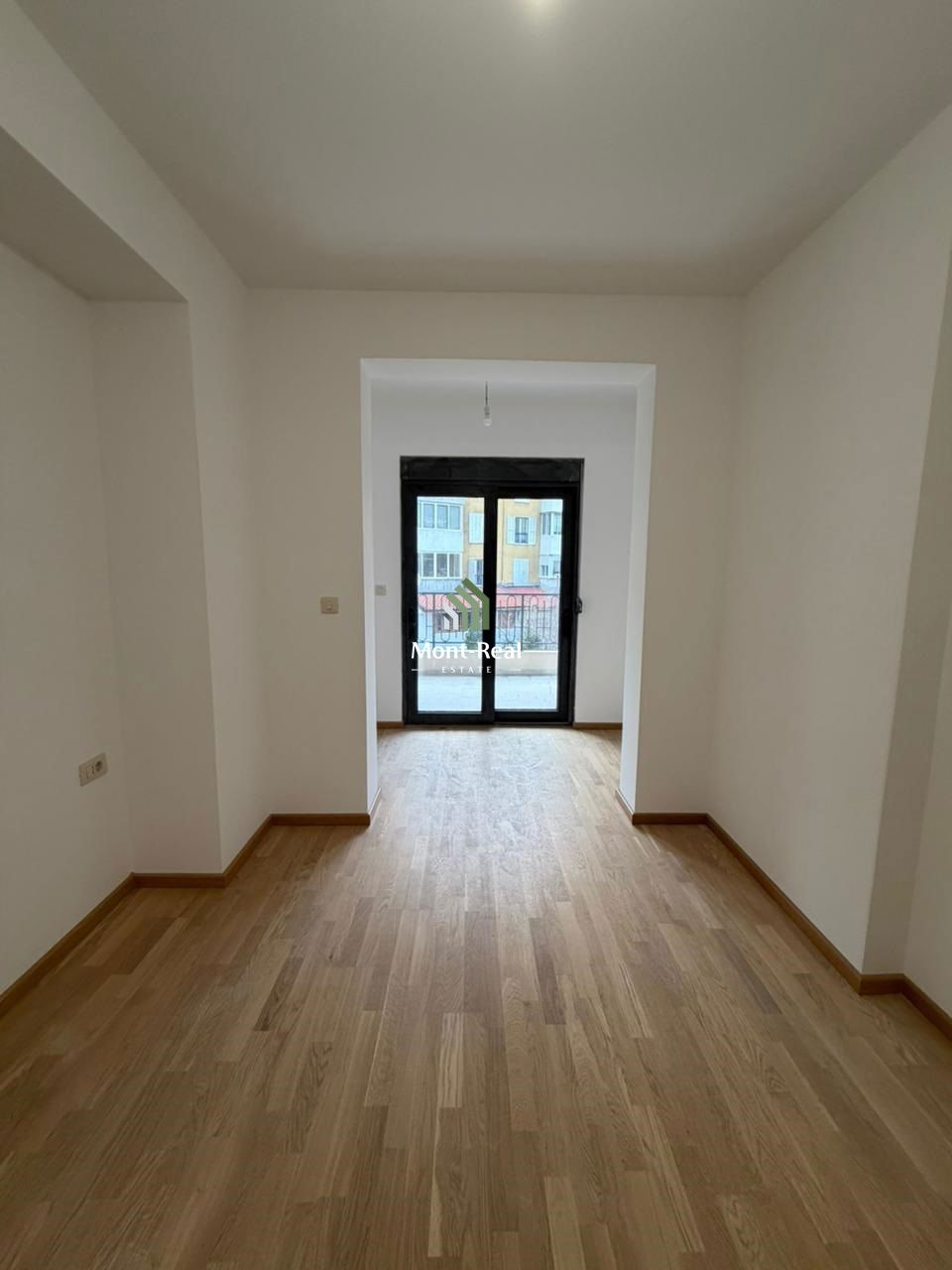 Sale - Apartment Budva, Adok