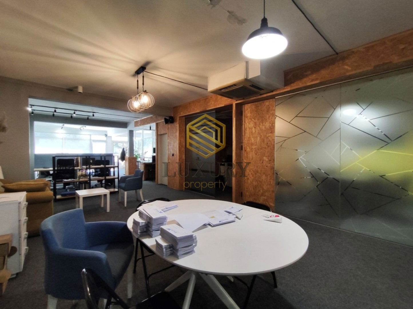 Оренда - Офісне приміщення Podgorica, Centar