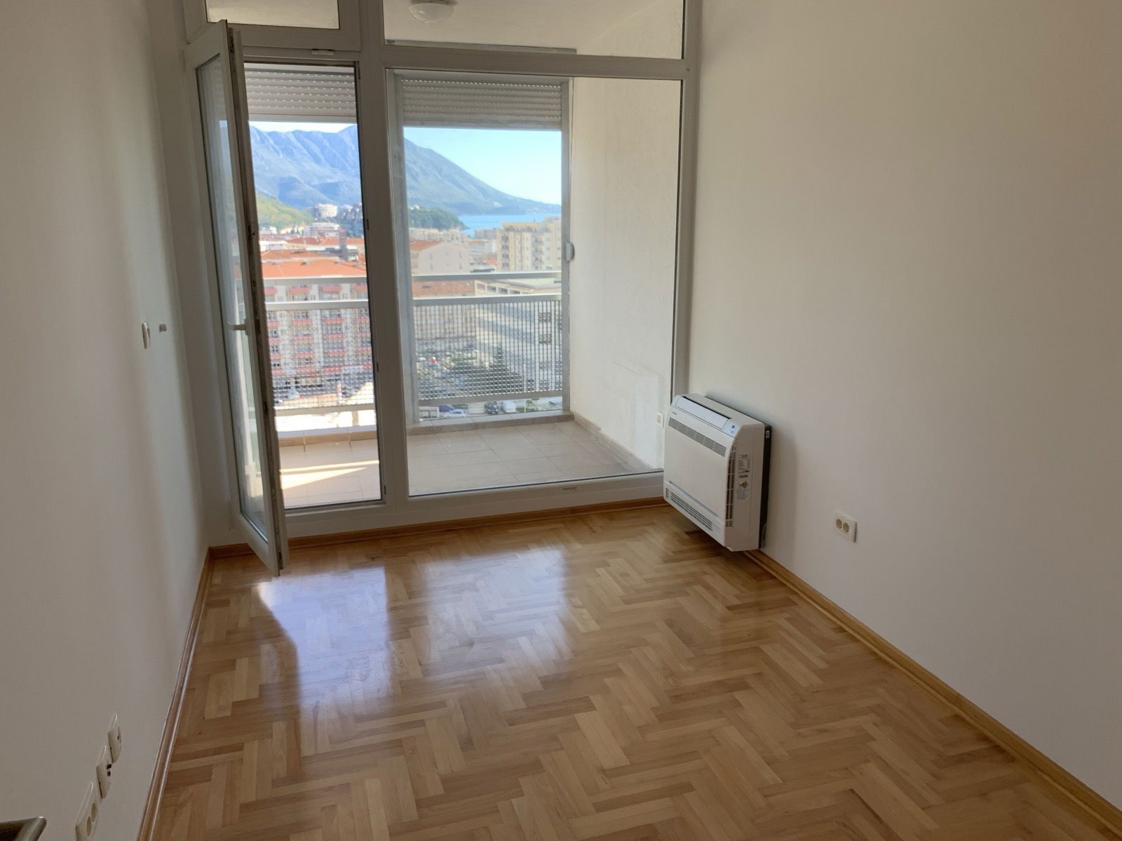 Продаж - Квартира Budva, Budva