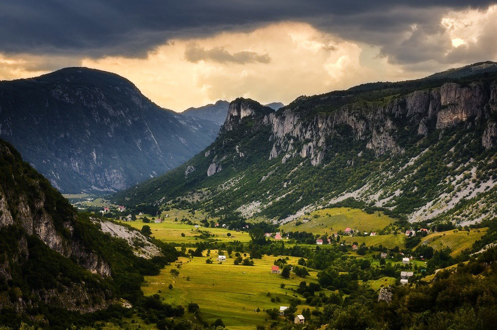 Продажа - Дом Šavnik, Komarnica
