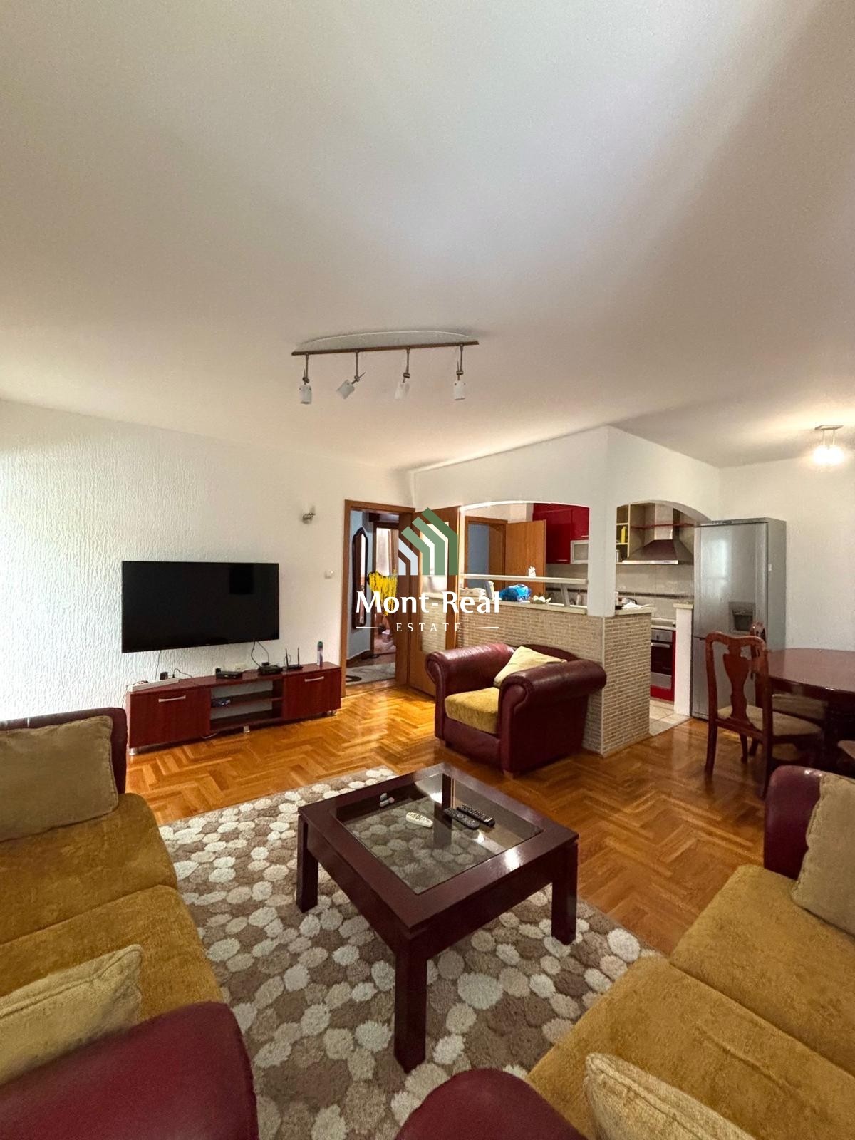 Kiralık - Daire Budva, Rozino