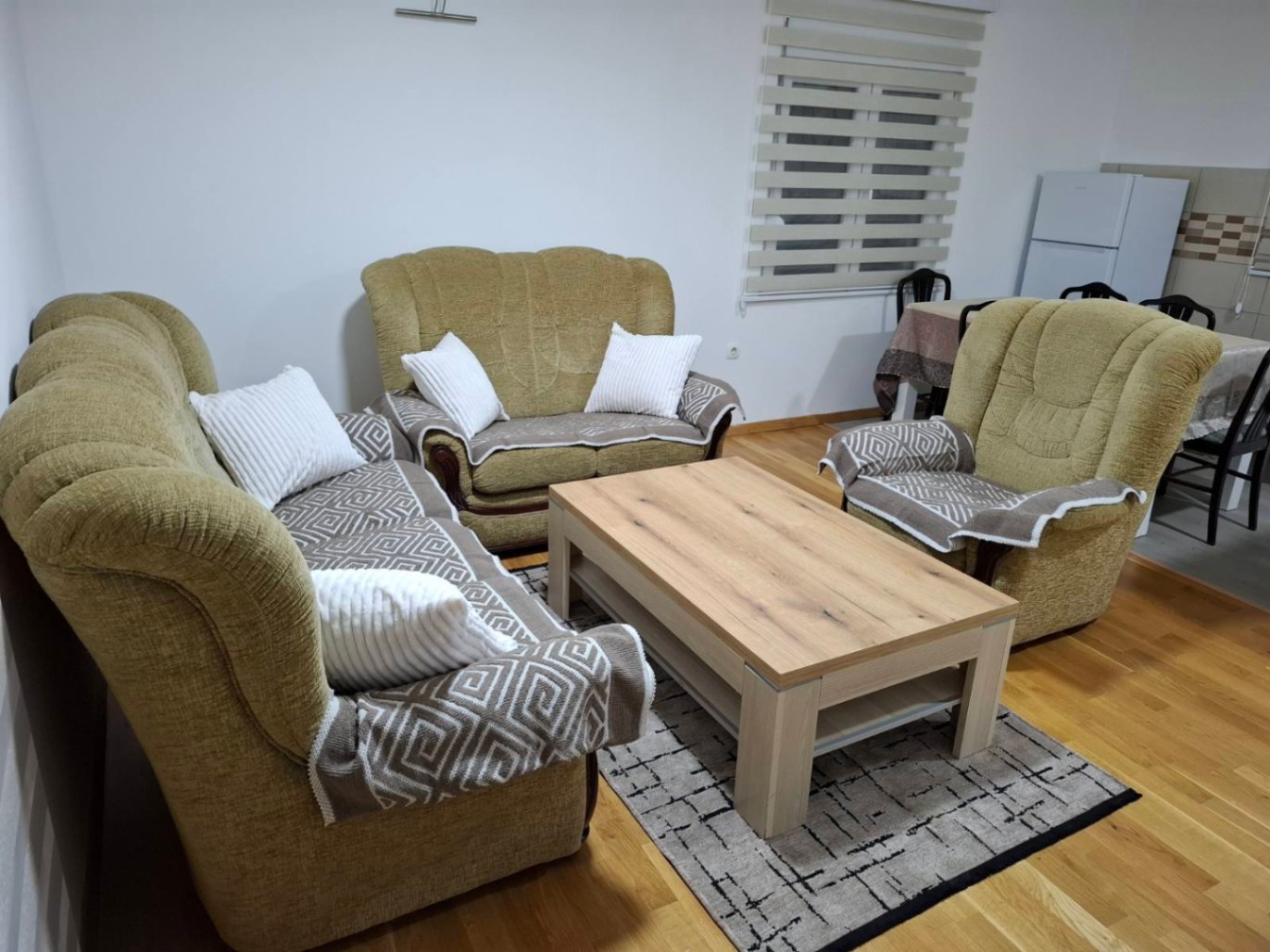 Kiralık - Daire Podgorica, Masline
