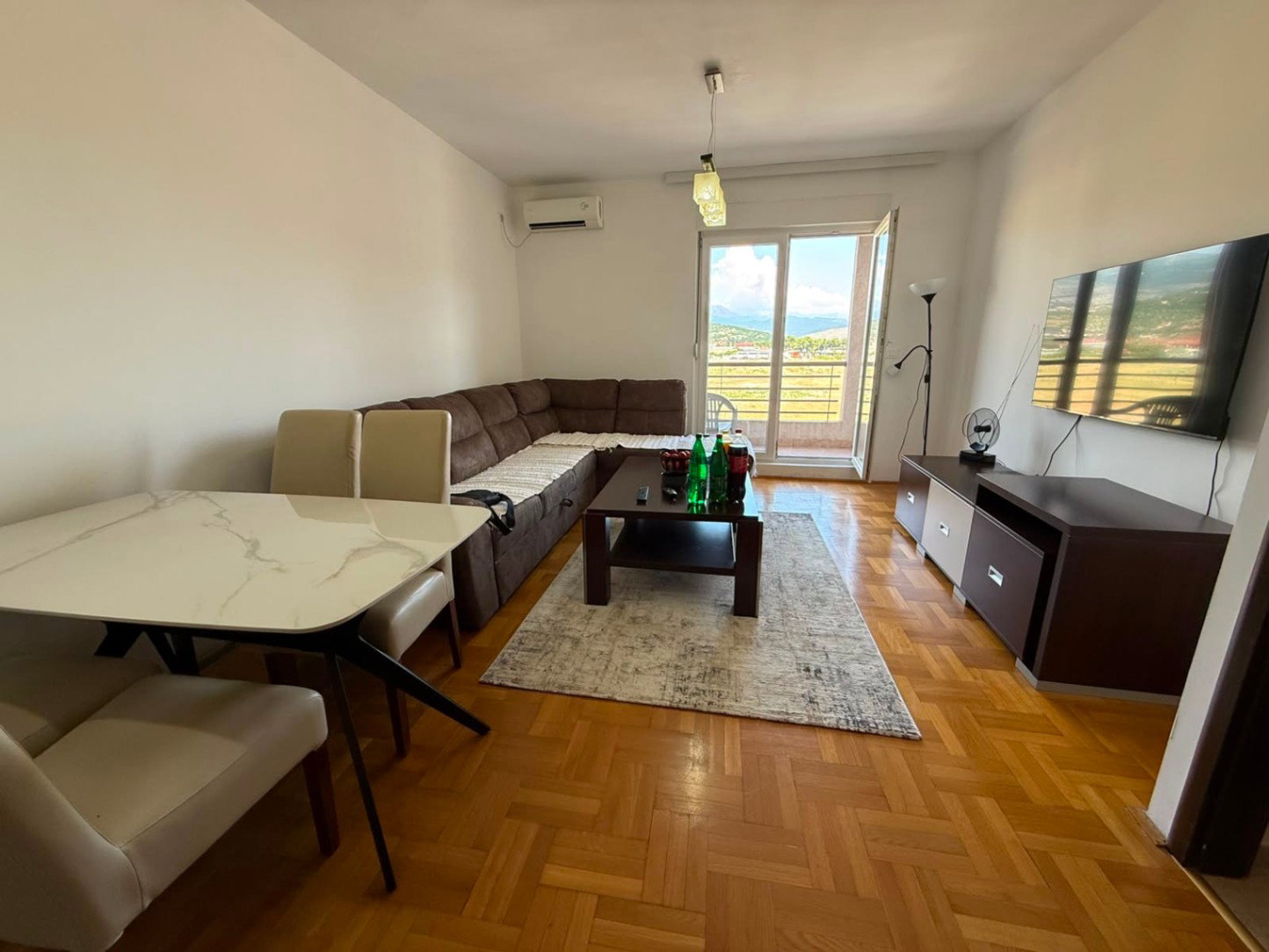 Izdavanje - Stan Podgorica, Stari Aerodrom