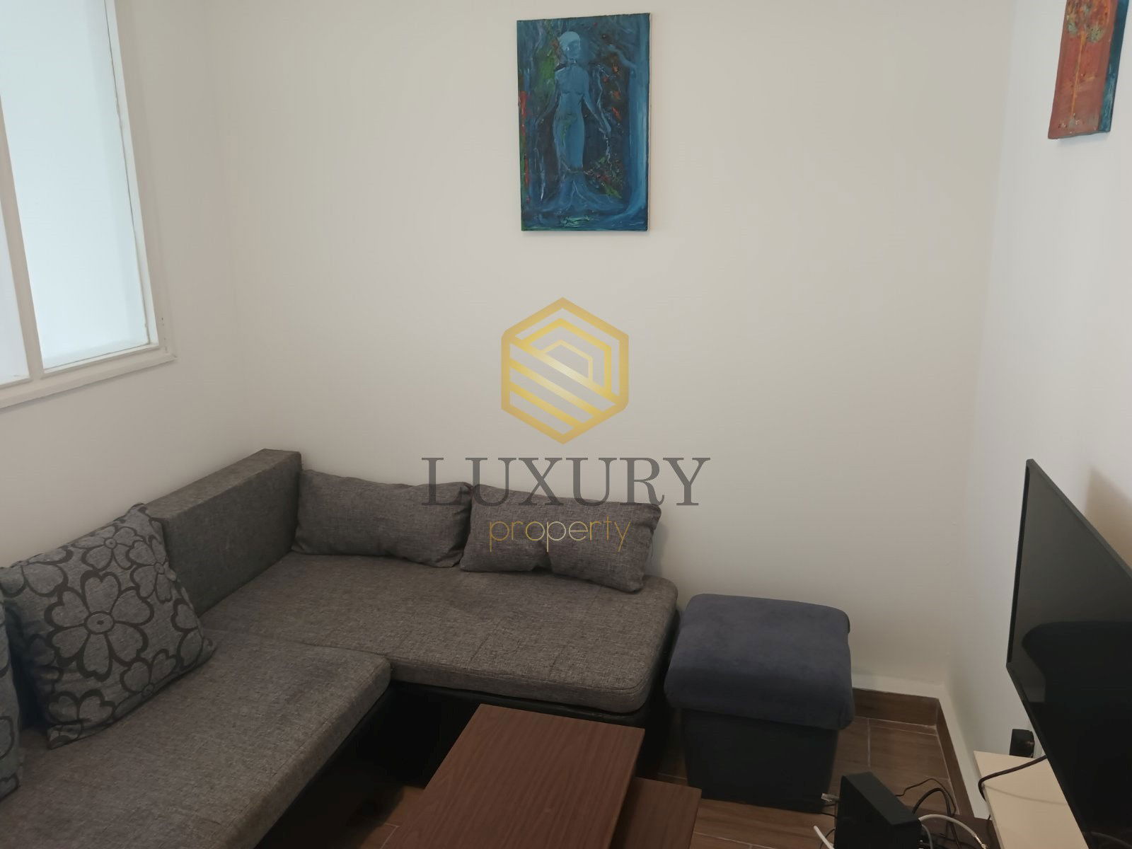 Izdavanje - Stan Podgorica, Preko Morače