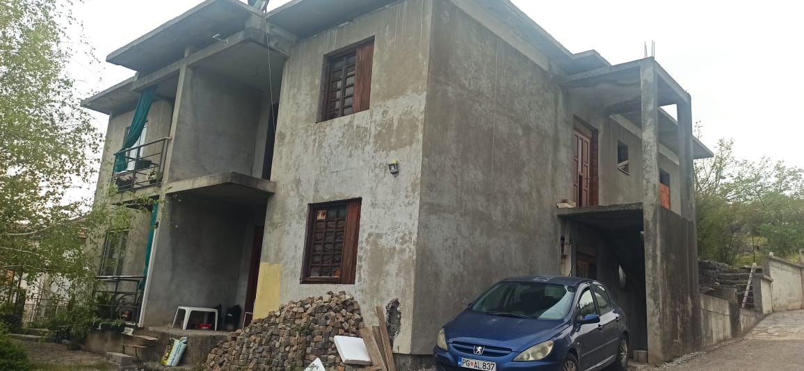 Продаж - Будинок Podgorica, Centar