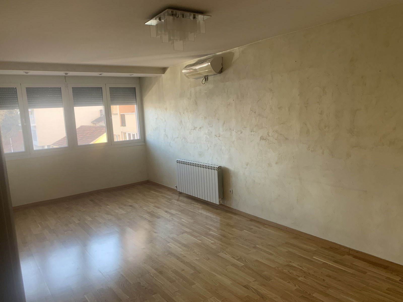Продаж - Квартира Podgorica, Centar
