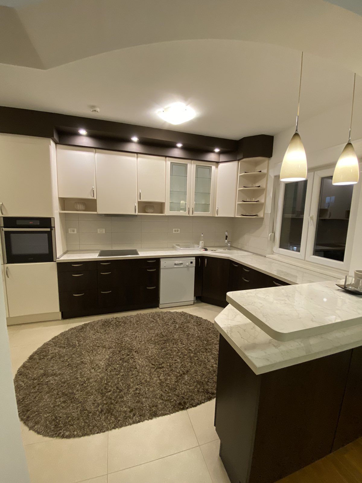 50cb4312-a8bd-4bbf-9ca0-fe183d1ba184.jpg