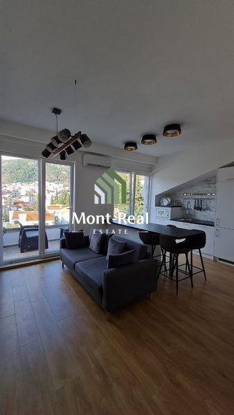 Prodaja - Stan Budva, Podkošljun