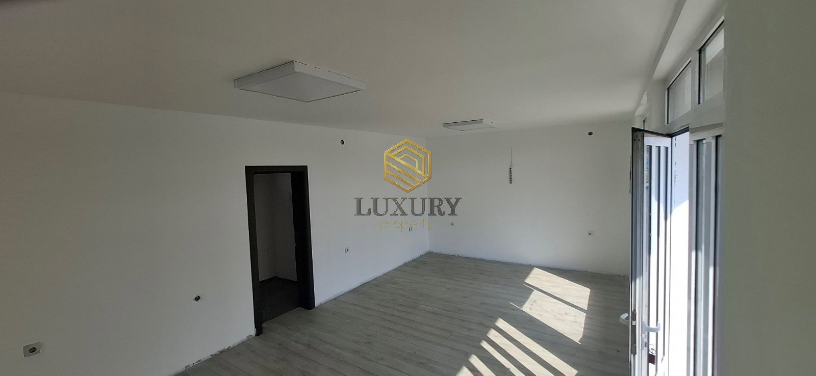 Izdavanje - Poslovni prostor Podgorica, Donja Gorica